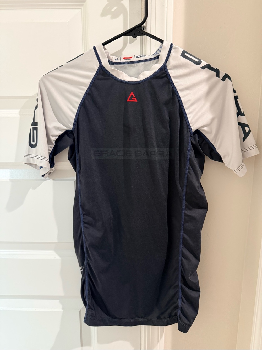 GB rashguard